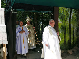 Festgottesdienst zum 1.000 Todestag des Heiligen Heimerads auf dem Hasunger Berg (Foto: Karl-Franz Thiede)